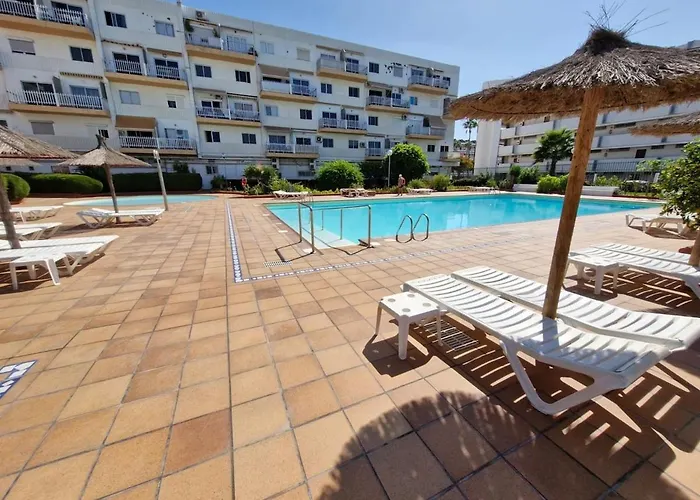 Lapo Yumbo Center Apartament *