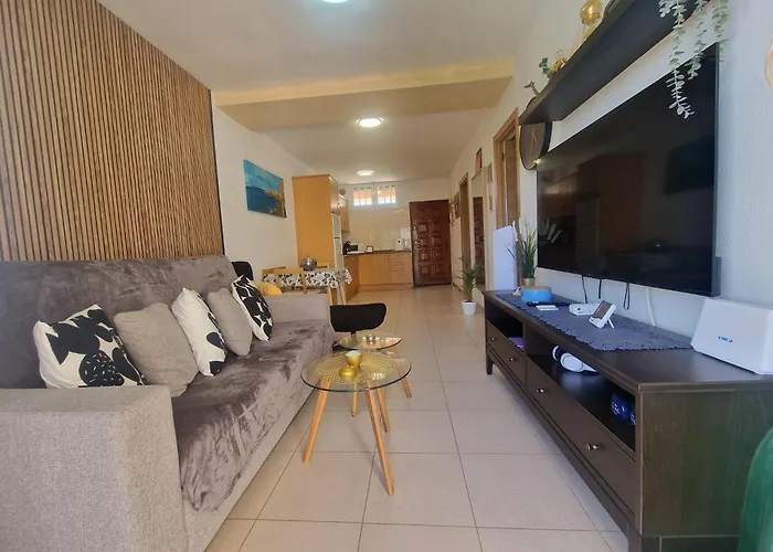 Lapo Yumbo Center * Playa del Inglés