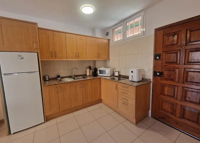 Lapo Yumbo Center * Playa del Inglés