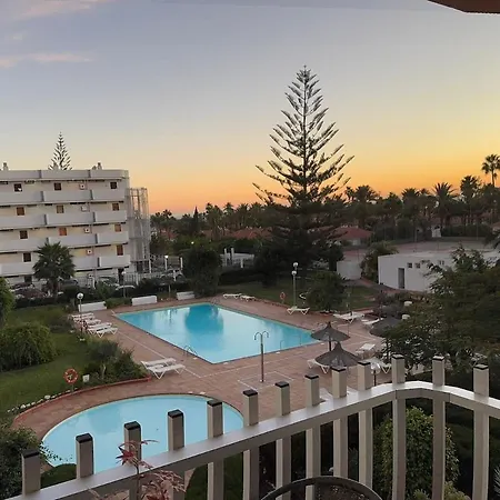 Lapo Yumbo Center Апартаменты